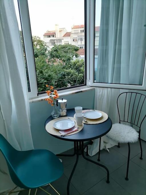 Apartamento Memoria Apartment, A Cozy Space Near Belem.