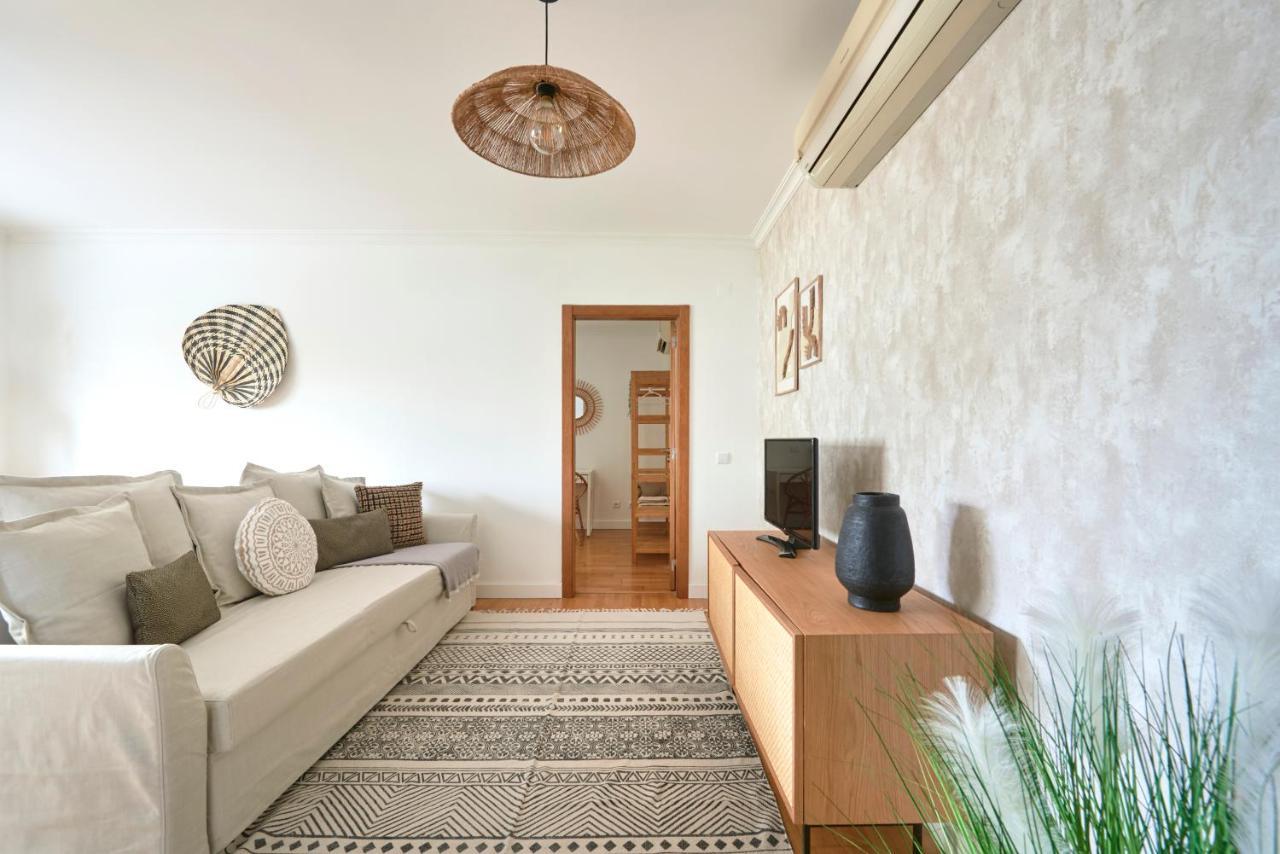 Apartamento With Private Terrace & Car Garage *