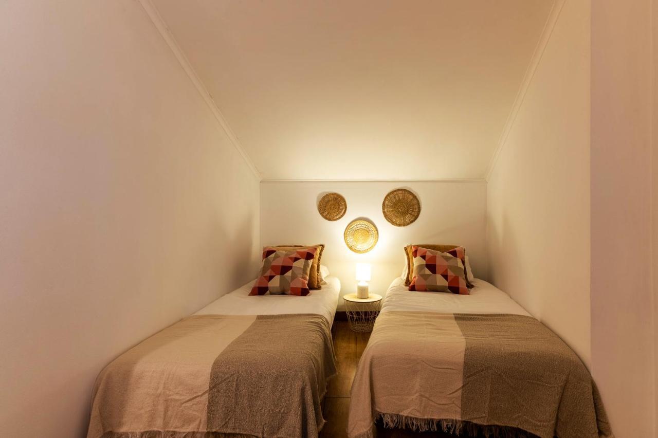 Localtraveling Chiado Trindade Lisboa