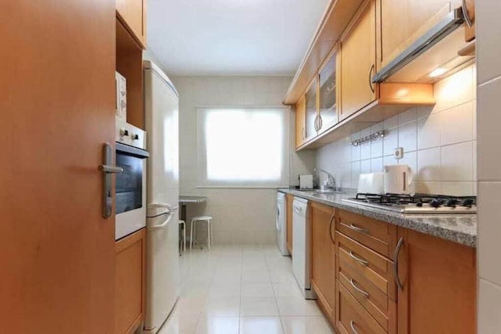Apartamento Parque Nacoes Flat W Parking Lisboa