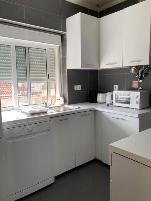 Apartamento Apartamento Bem Localizado Para Familias & Amigos Lisboa