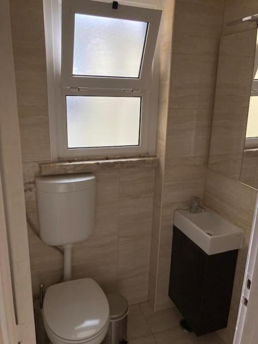 Apartamento Bem Localizado Para Familias & Amigos Apartamento *