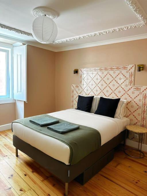 Apartamento Historical Center, Large 2 Bedroom Apartment, Bright & Stylish *