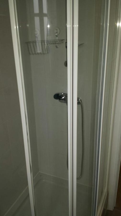 Fantastic 1 Bedroom At Roma Avenue - 1b * Lisboa