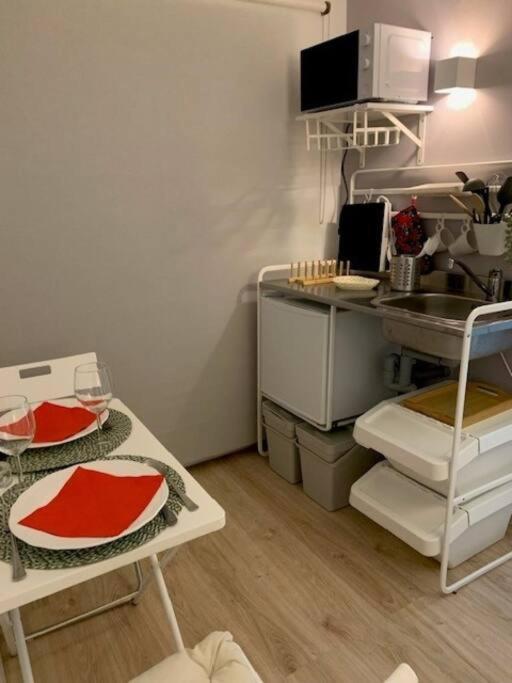 Hip Tailor Made Flat In Estrela! Apartamento Lisboa