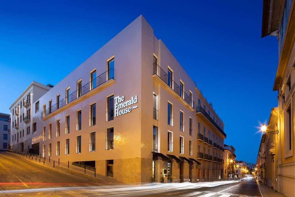 The Emerald House - Curio Collection By Hilton Lisboa
