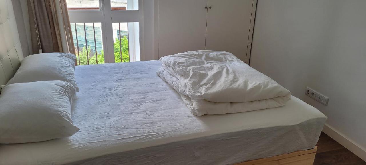 Comfy Near Metro * Lisboa