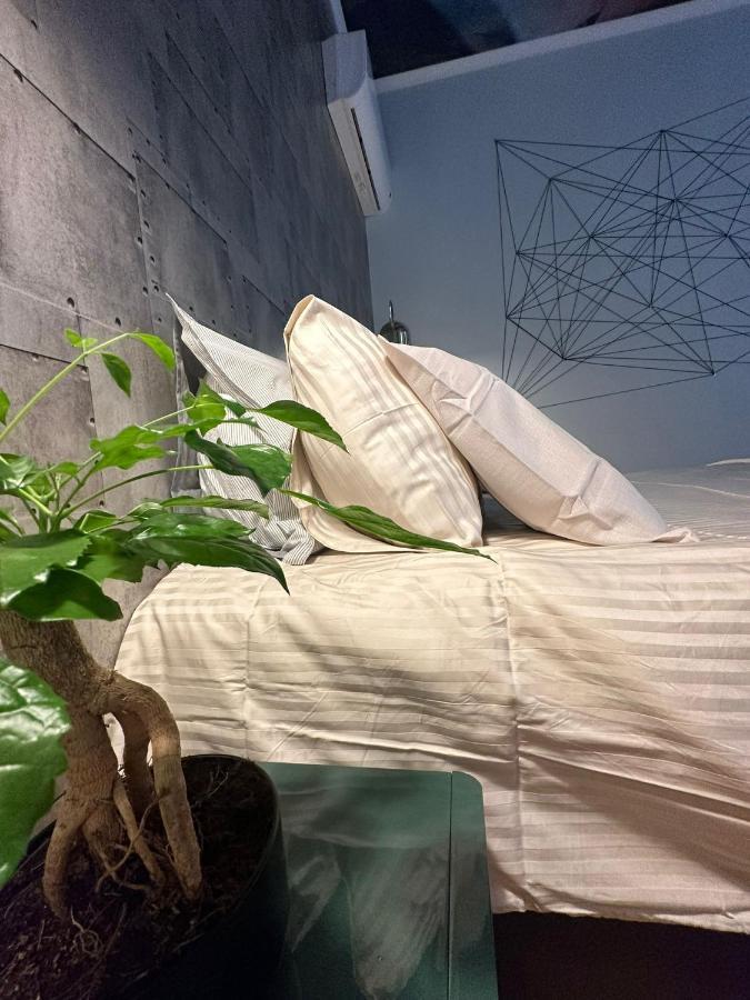Habitación en casa particular Com Banheiro Privativo No Centro De *