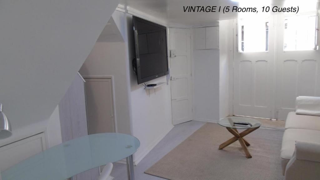 Alfama Vintage 1 Guests - Alfama Vintage 2 Five Guests - Alfama Vintage 3 Three Guests Lisboa