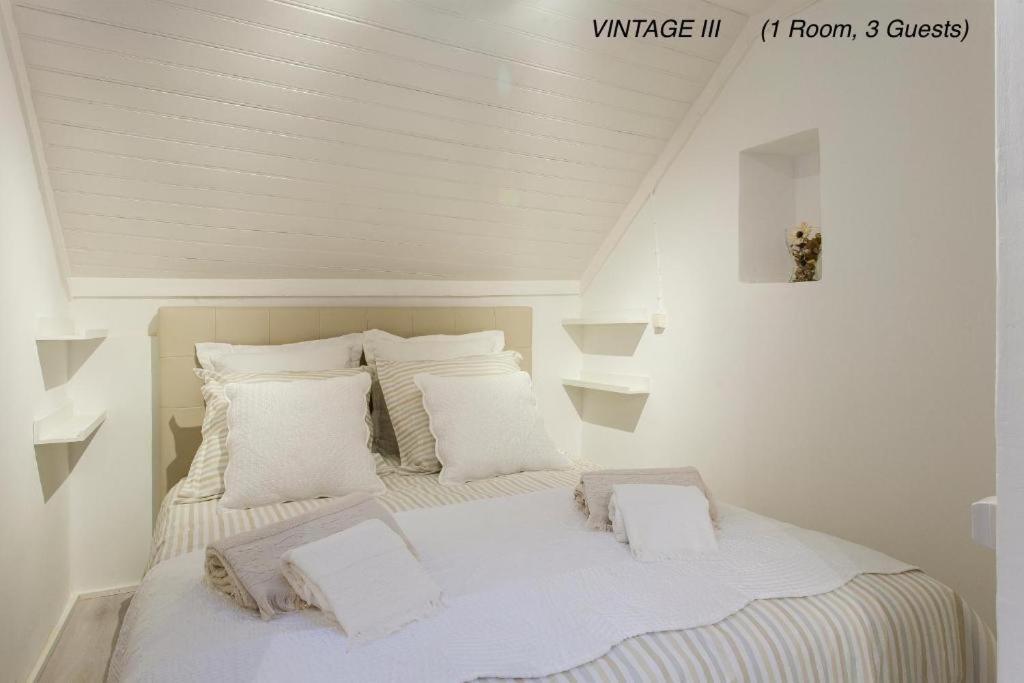Alfama Vintage 1 Guests - Alfama Vintage 2 Five Guests - Alfama Vintage 3 Three Guests Lisboa