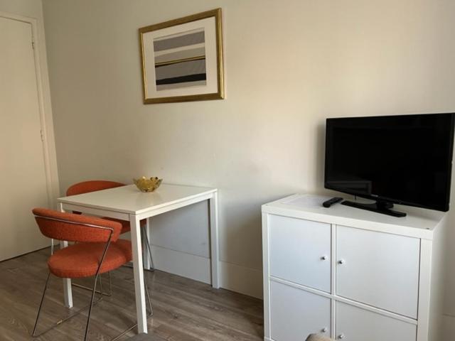 Fantastic 1 Bedroom At Roma Avenue - 1b
