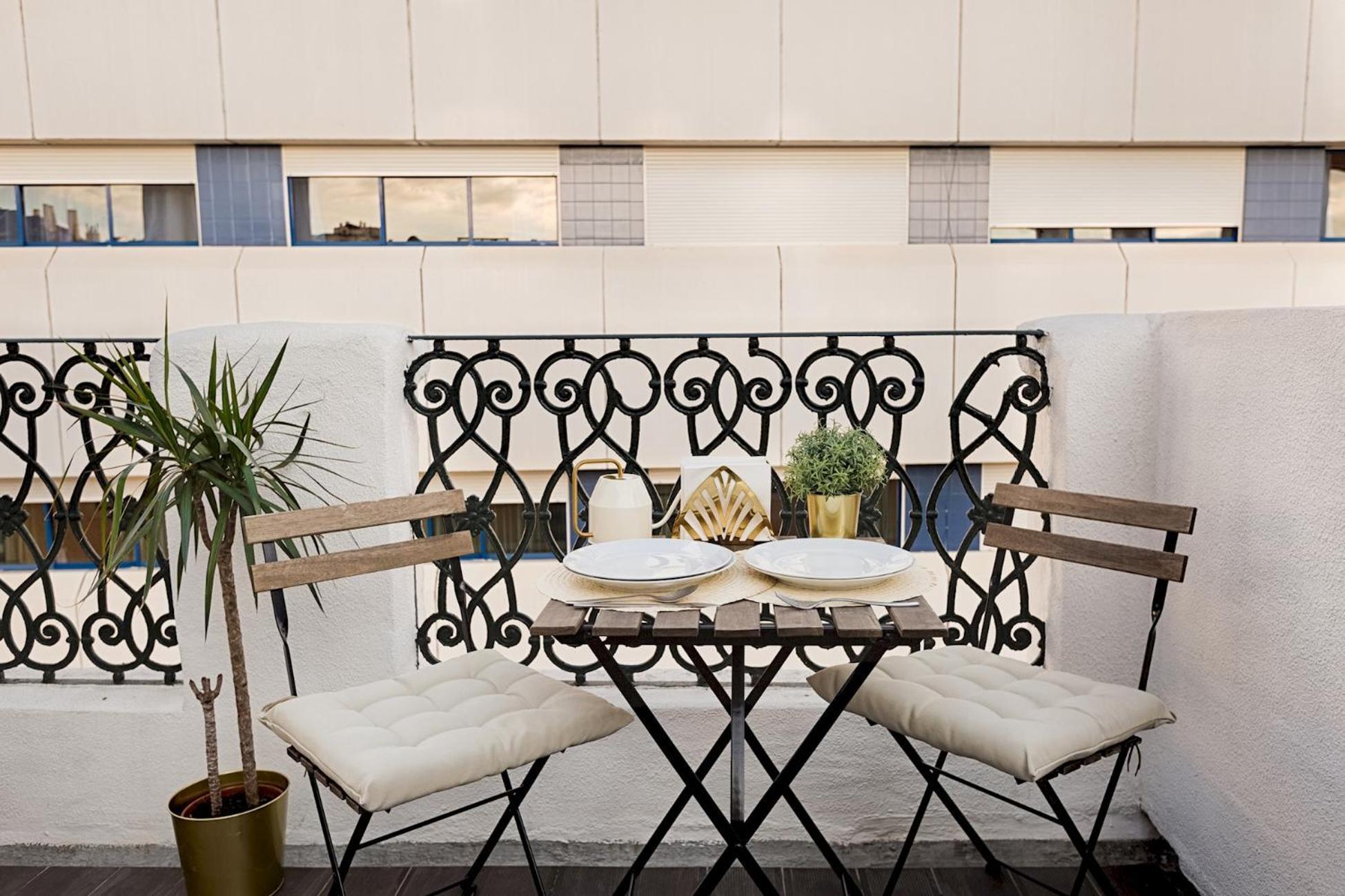 Romantic Gem With 2 Terraces In Alcantara Apartamento *