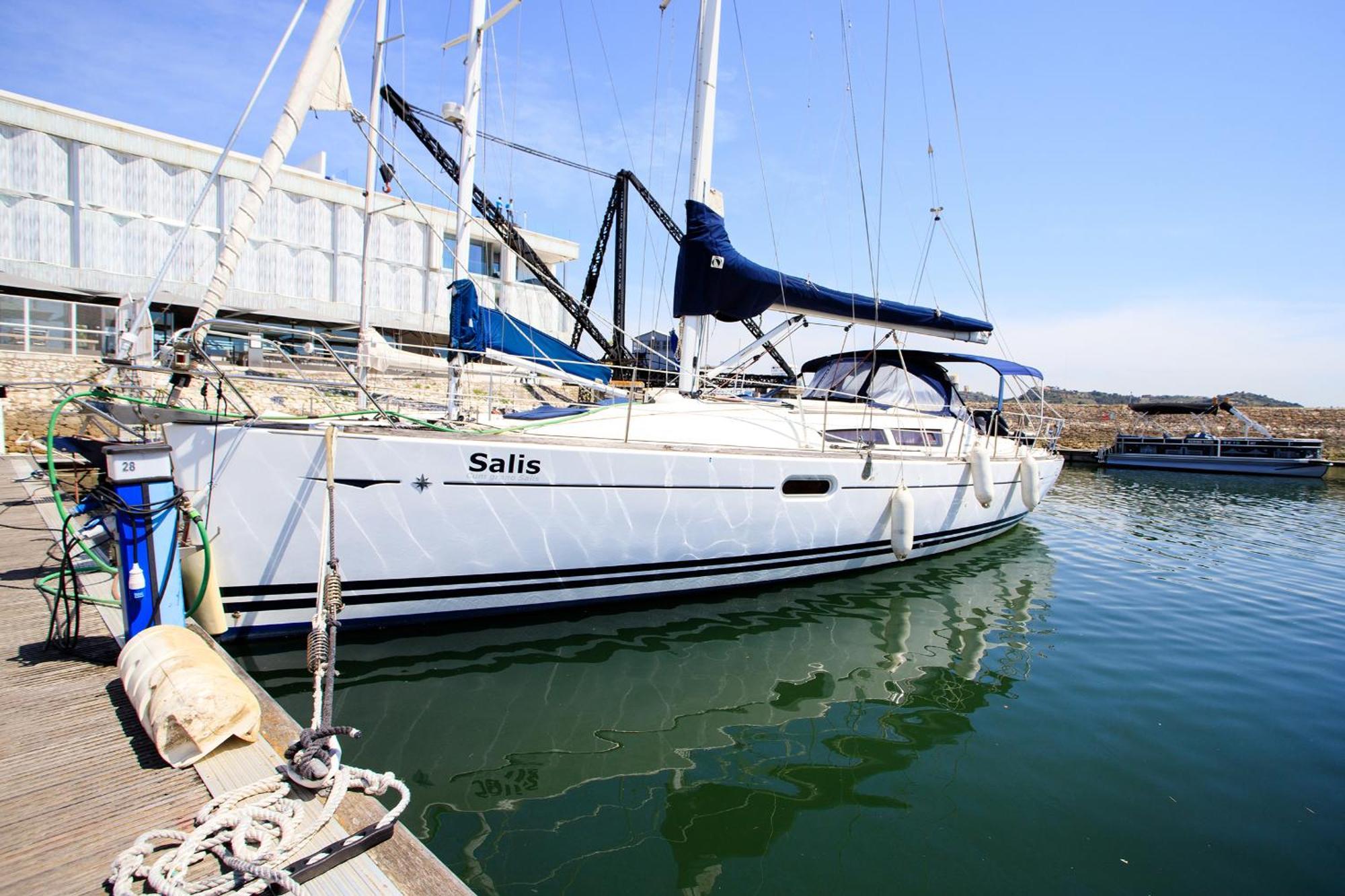 Hotel en barco Salis - Jeanneau 39i Lisboa