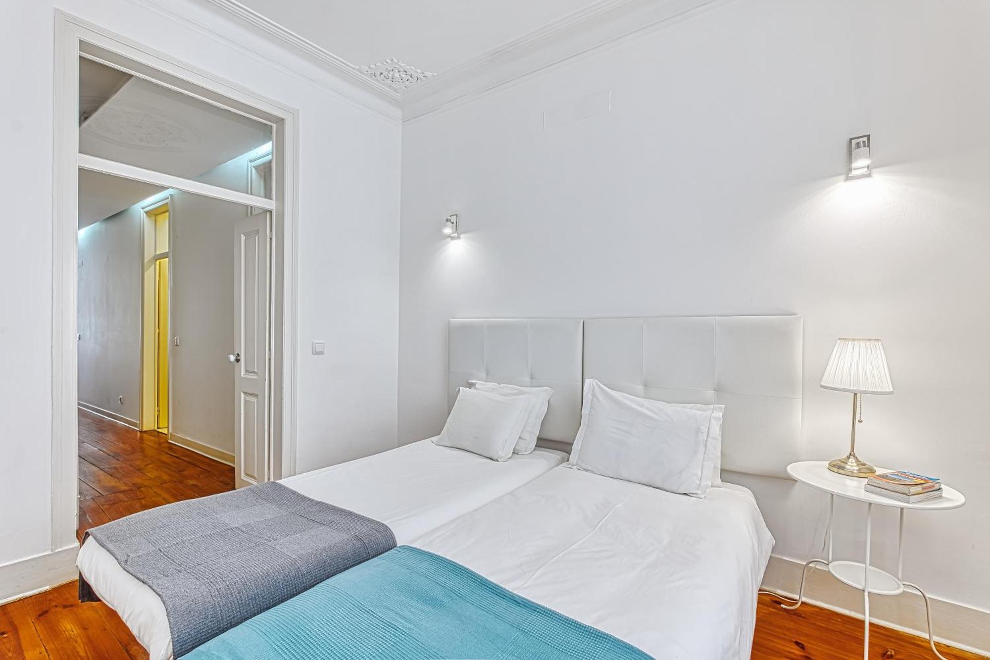 Inloveapartments - Center For Family