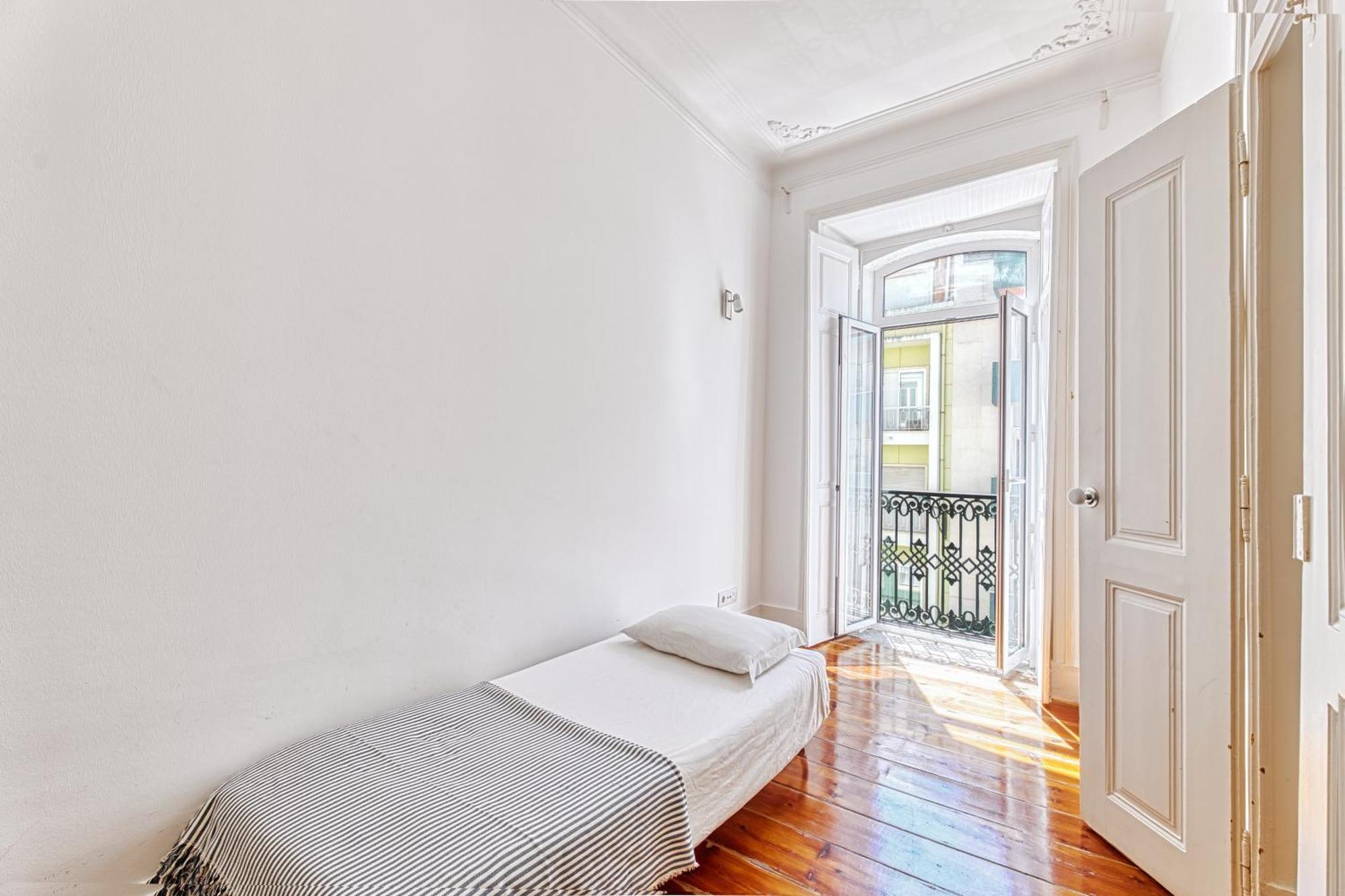 Inloveapartments - Center For Family *