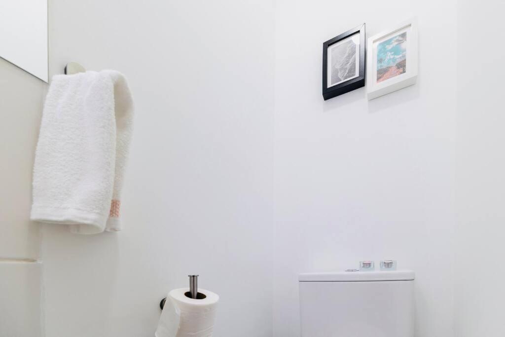 Apartamento Modern 3 Bedroom Flat In *