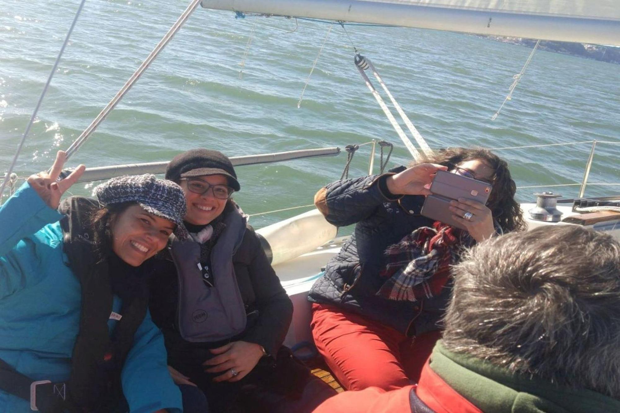 Be Local - Sleep Aboard The Santa Maria Sailing Boat In Apartamento Lisboa