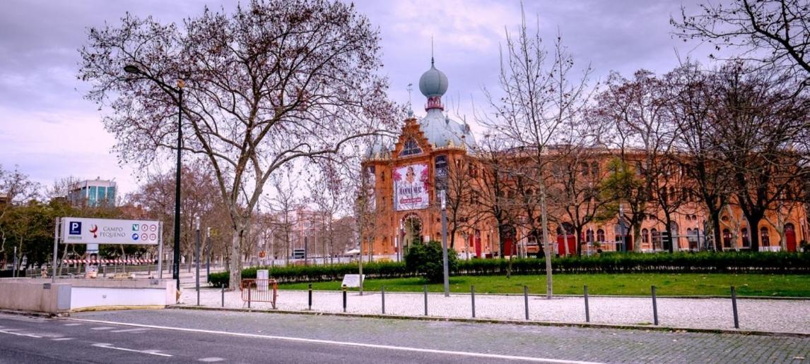 Nesha Lucky Nr. 23 Guest house Lisbon