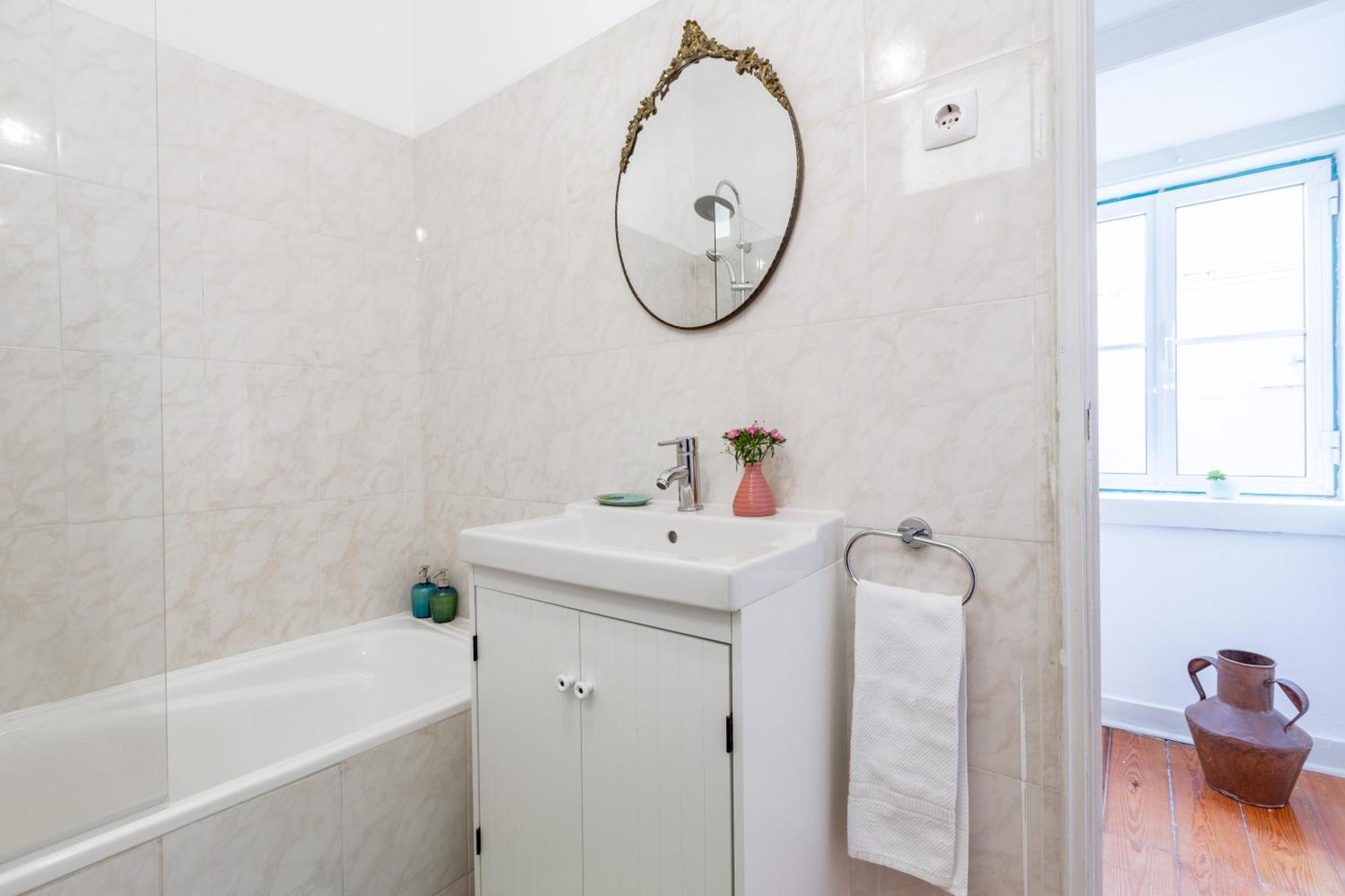 Apartamento Spacious, Bright&sunny Apartment, By Timecooler Lisboa