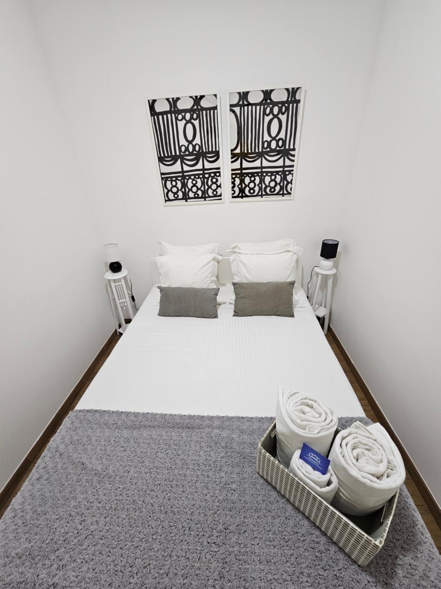 Queiros, 6 Apartment *