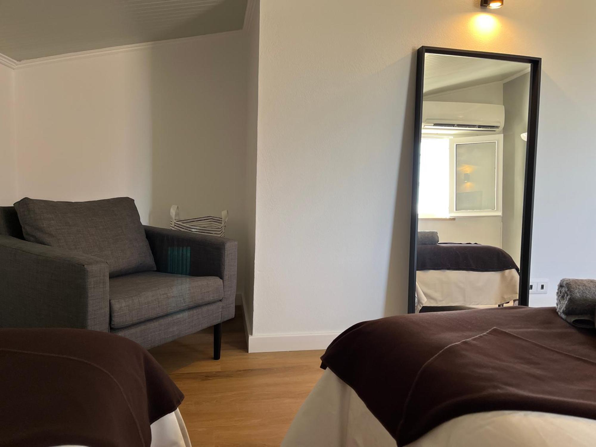 Apartamento Bairro Alto - *
