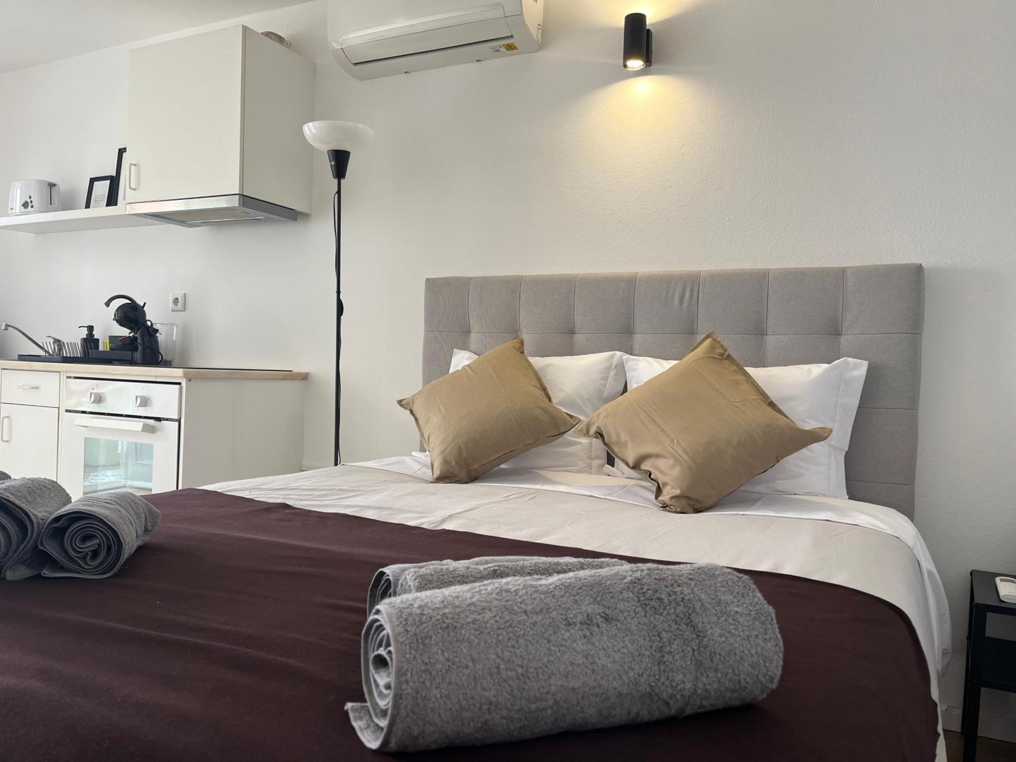 Apartamento Alfama - *