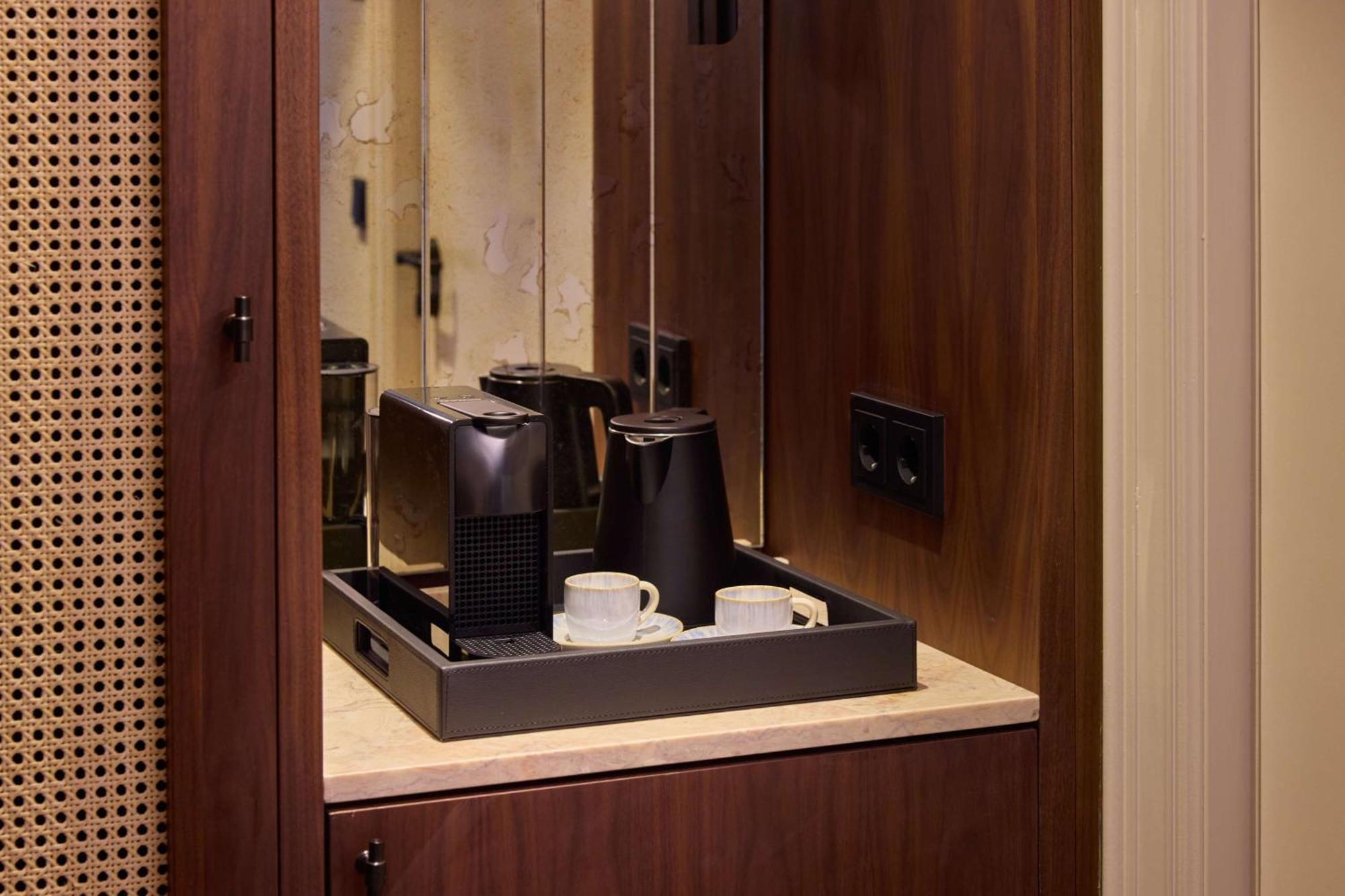 Duo Lisbon, Curio Collection By Hilton Hotel Lisbon