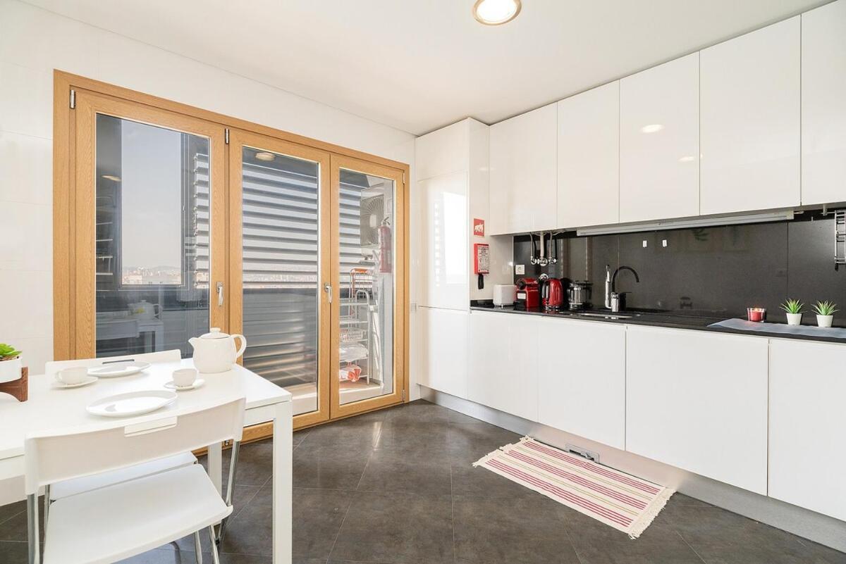 Modern Deco With Balcony Apartamento Lisboa