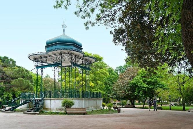 Apartamento Bem Localizado Para Familias & Amigos Apartamento Lisboa