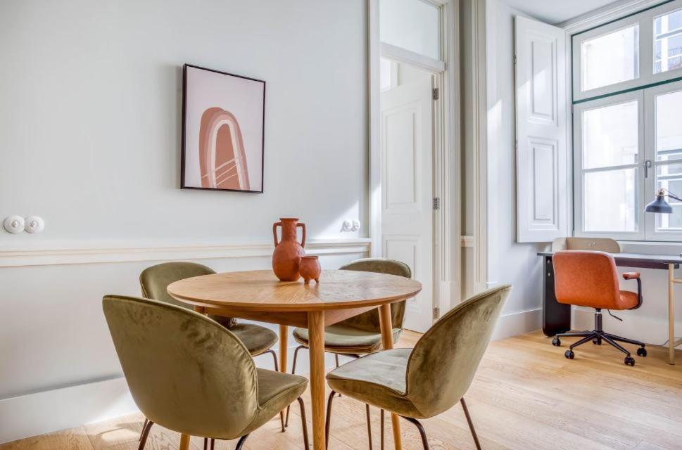 Private Bedrooms In The Heart Of Casa de hóspedes Lisboa