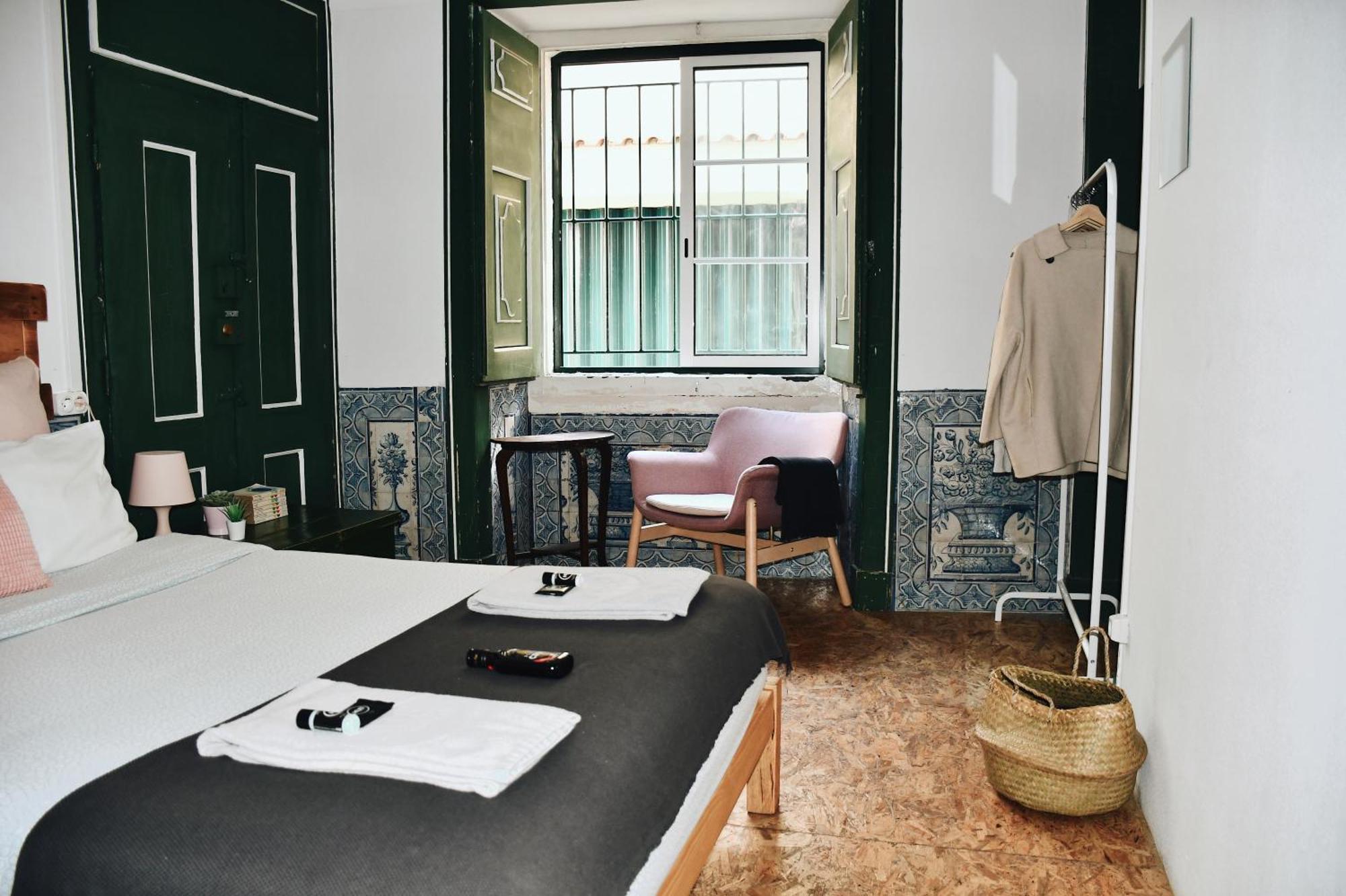 Hostal Wot New