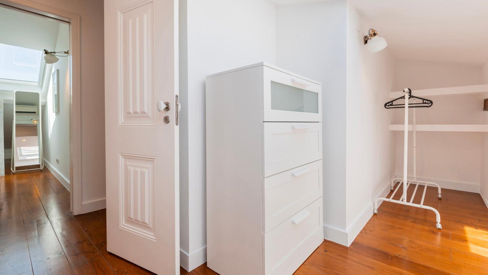 Charming 3bdr Duplex In Center By Lovelystay Lisboa