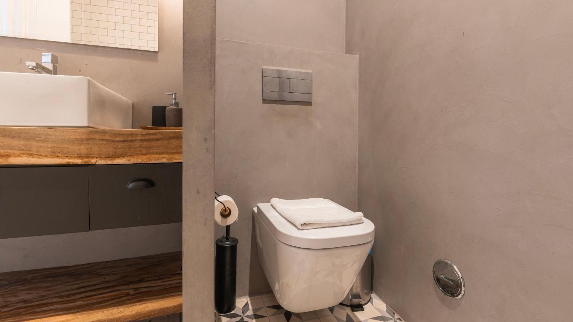 Charming 3bdr Duplex In Center By Lovelystay Lisboa