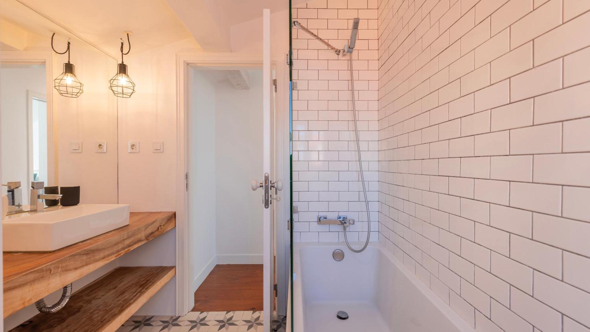 Apartamento Charming 3bdr Duplex In Center By Lovelystay *