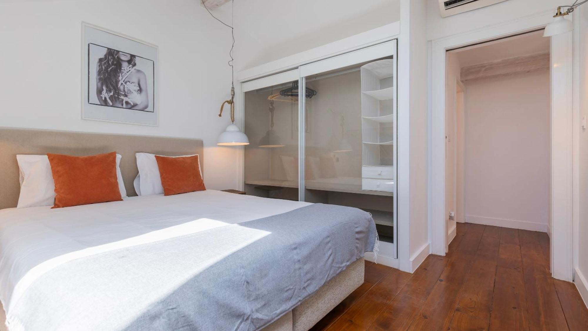 Apartamento Charming 3bdr Duplex In Center By Lovelystay Lisboa