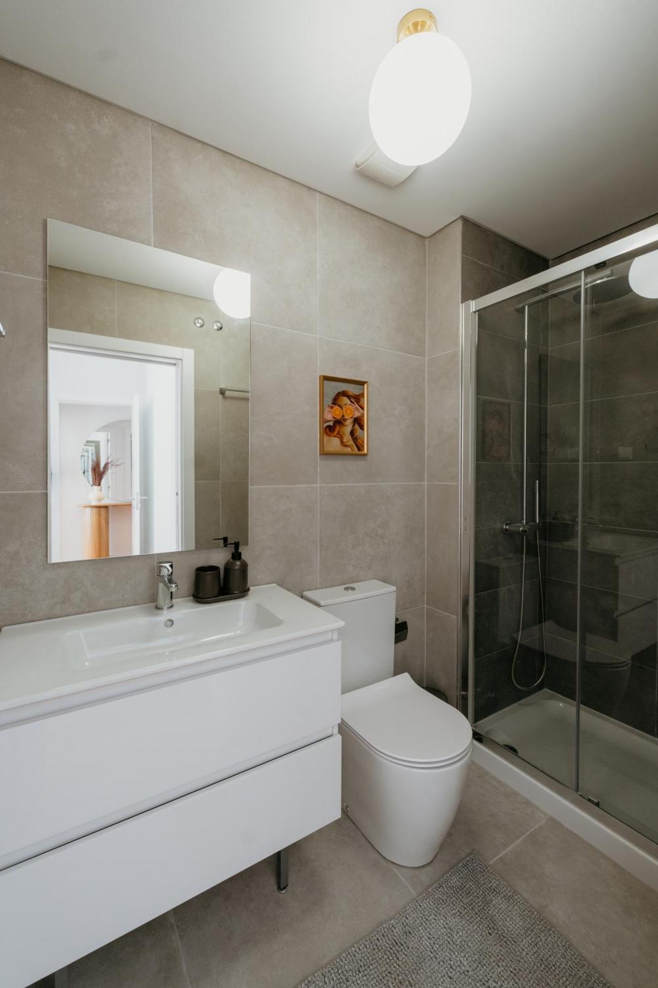 Apartamento Orange House - Elegant Two-bedroom 1e