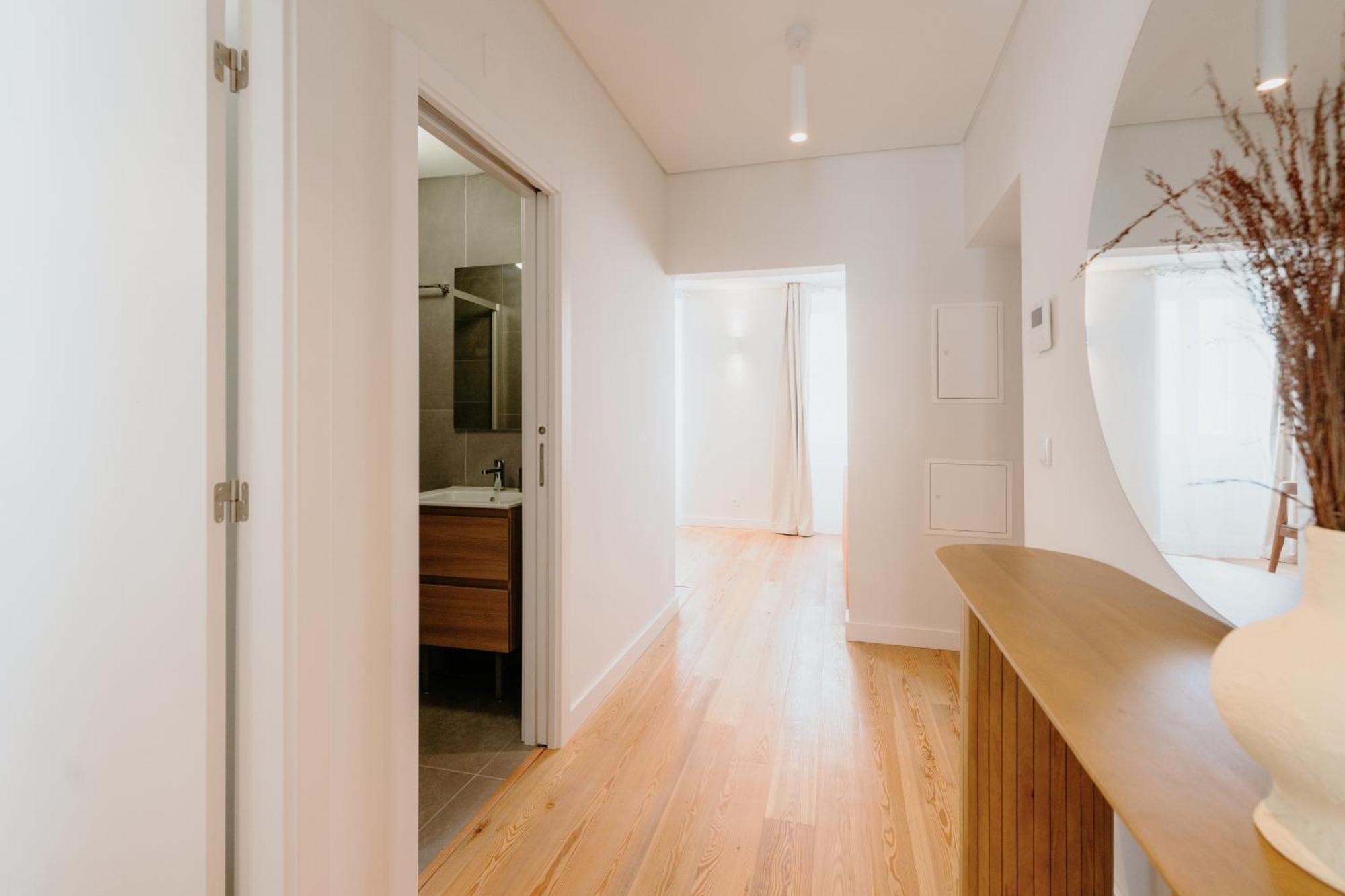 Orange House - Elegant Two-bedroom 1e * Lisboa