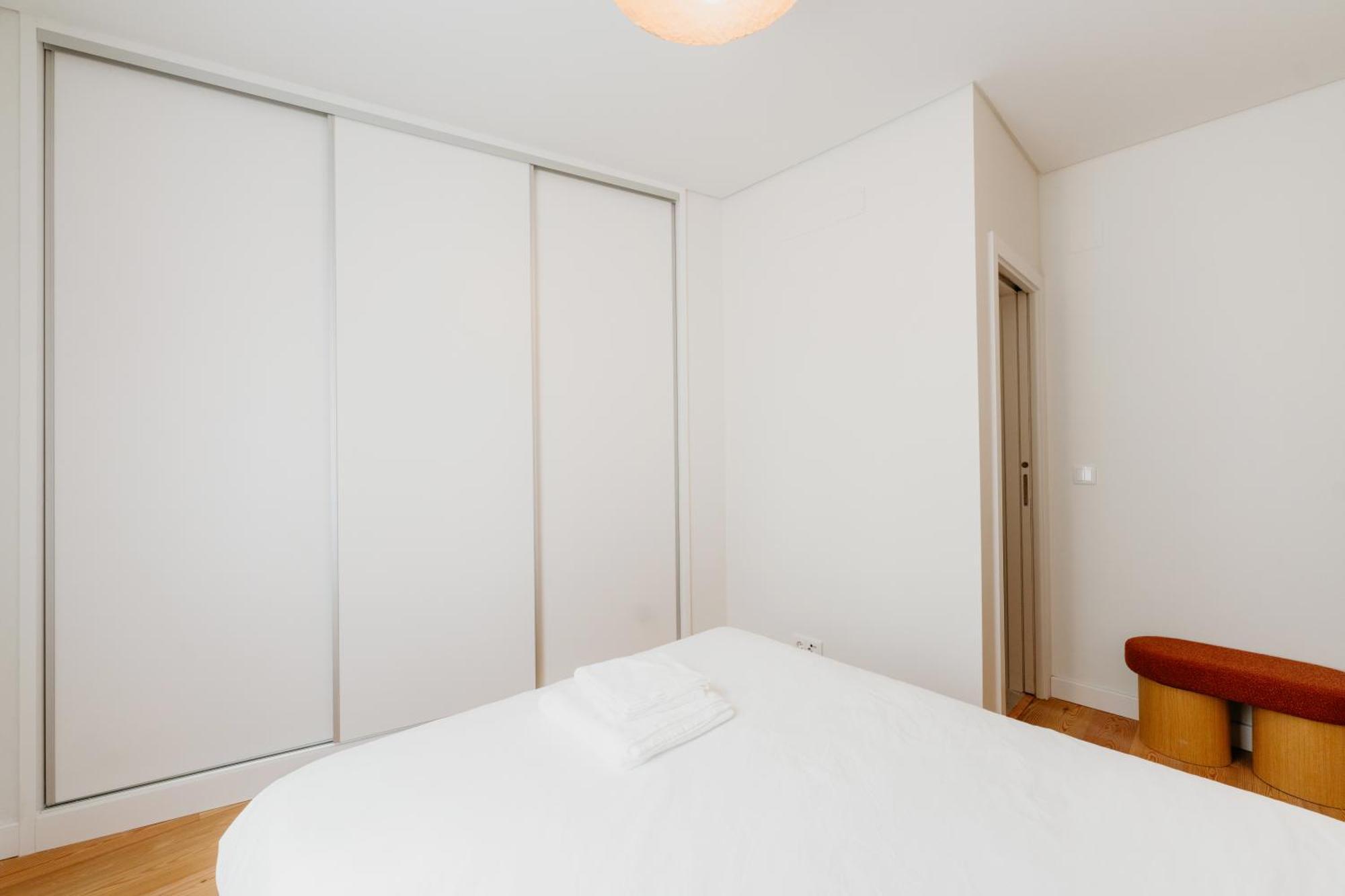 Apartamento Orange House - Elegant Two-bedroom 1e
