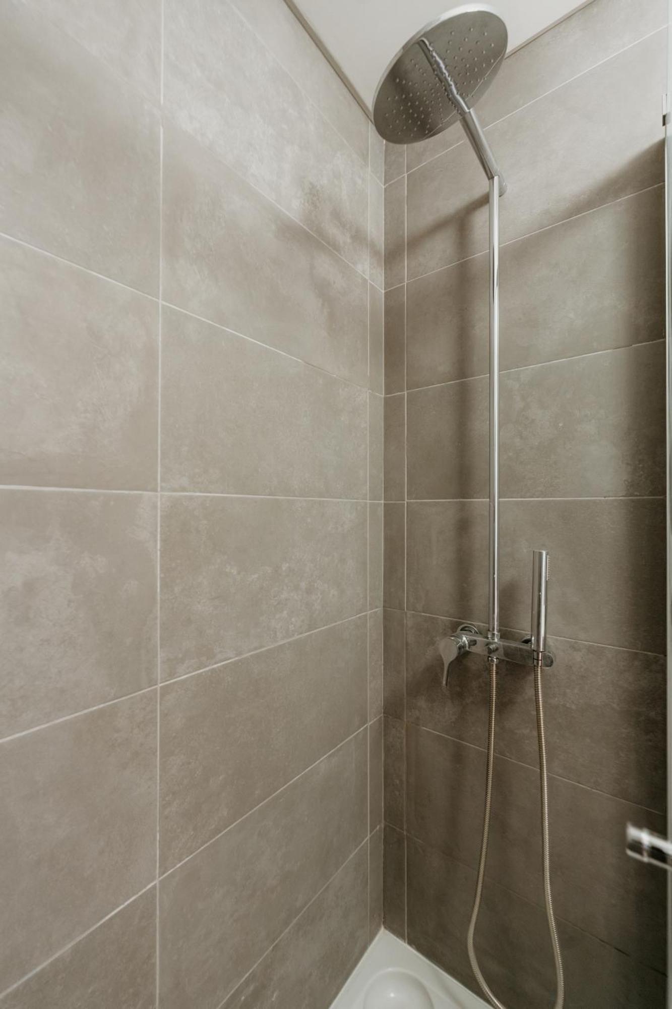 Orange House - Elegant Two-bedroom 1e Apartamento *