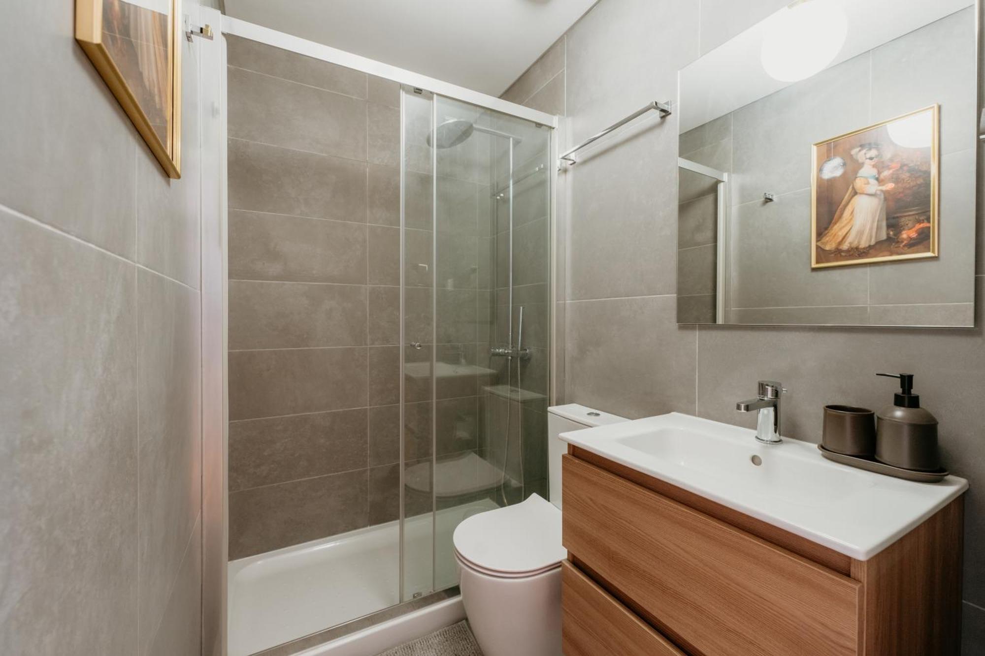 Apartamento Orange House - Elegant Two-bedroom 1e *