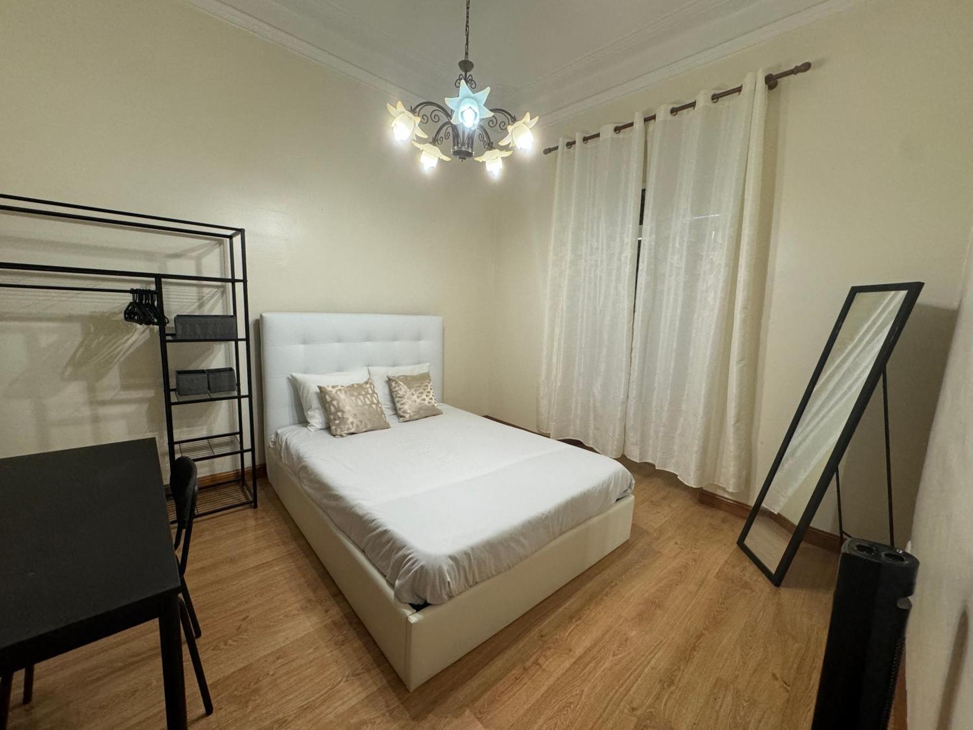 Anjos Station Hostal *