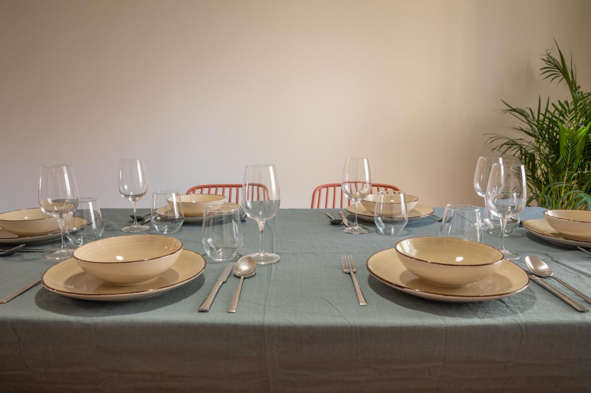 Alvalade 58 - Charming 2 Bedroom With Ac Near The Airport And Center