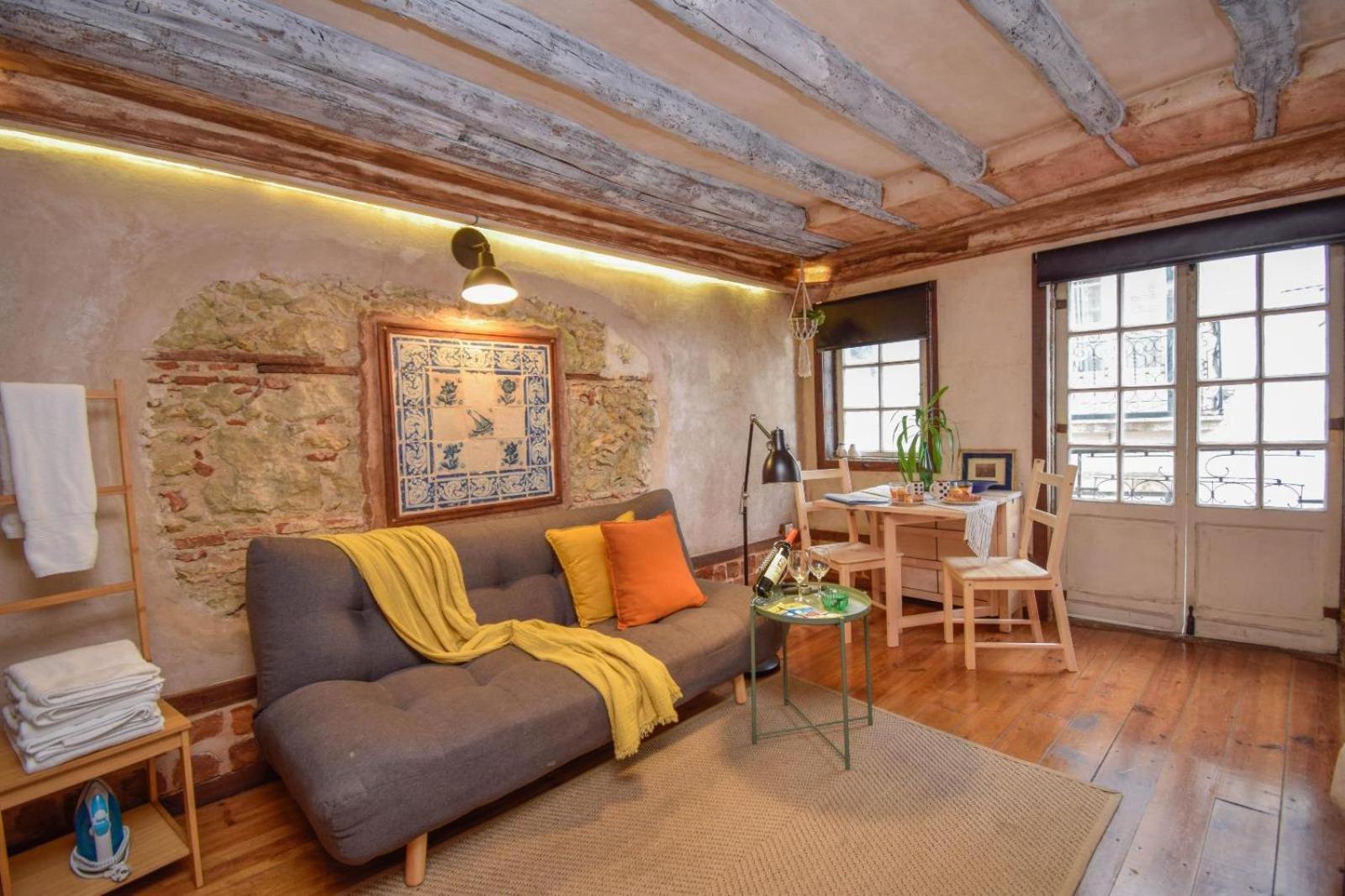 Apartment Alfama Charming And Rustic Lisbon
