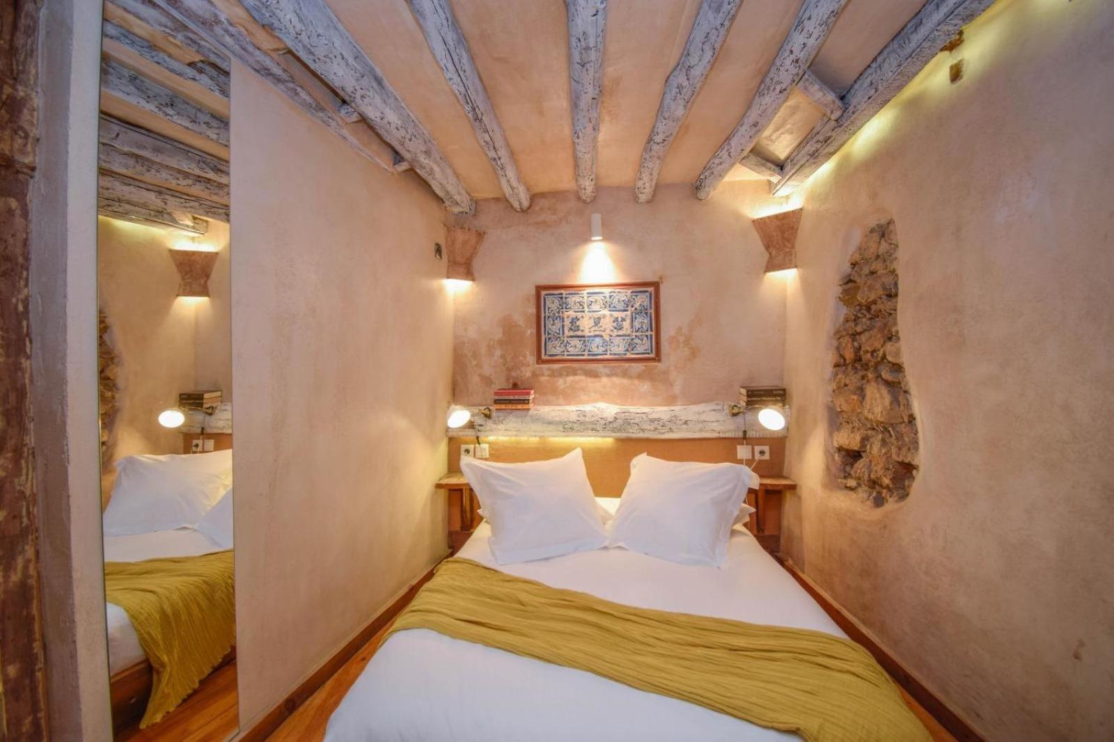 Alfama Charming And Rustic Apartment *
