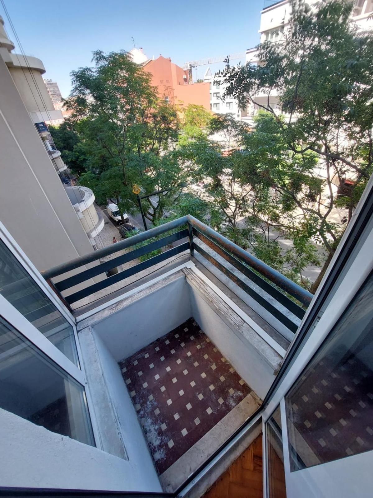 Col Alvares Cabral Hotel
