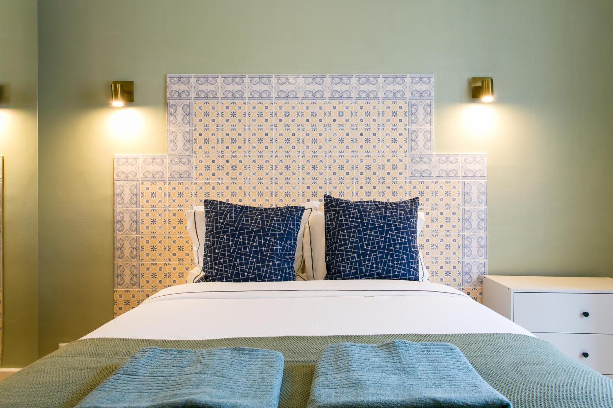 Apartamento Historical Center, Large 2 Bedroom Apartment, Bright & Stylish Lisboa