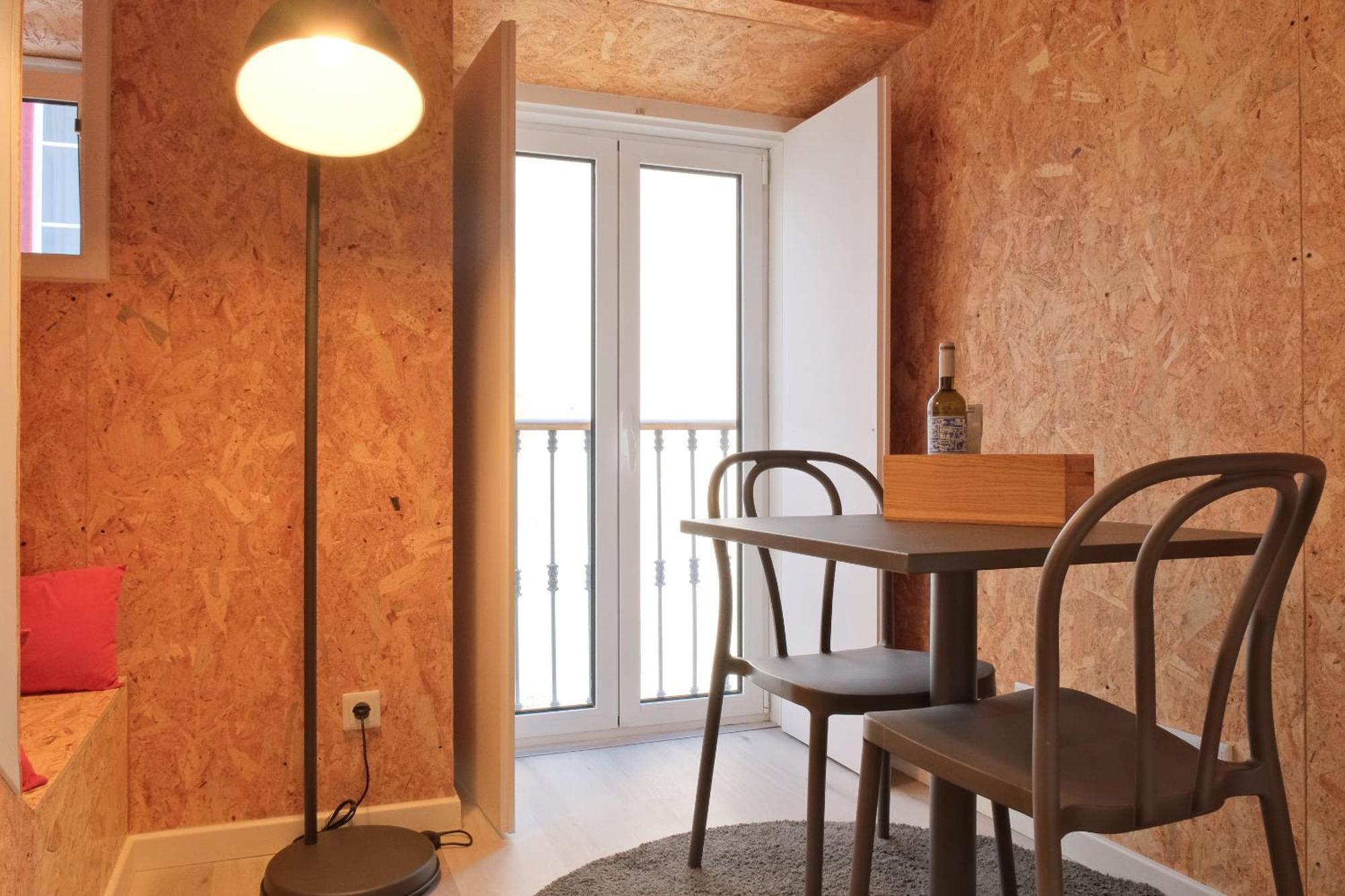 Apartment Friendly Border Design Lisbon