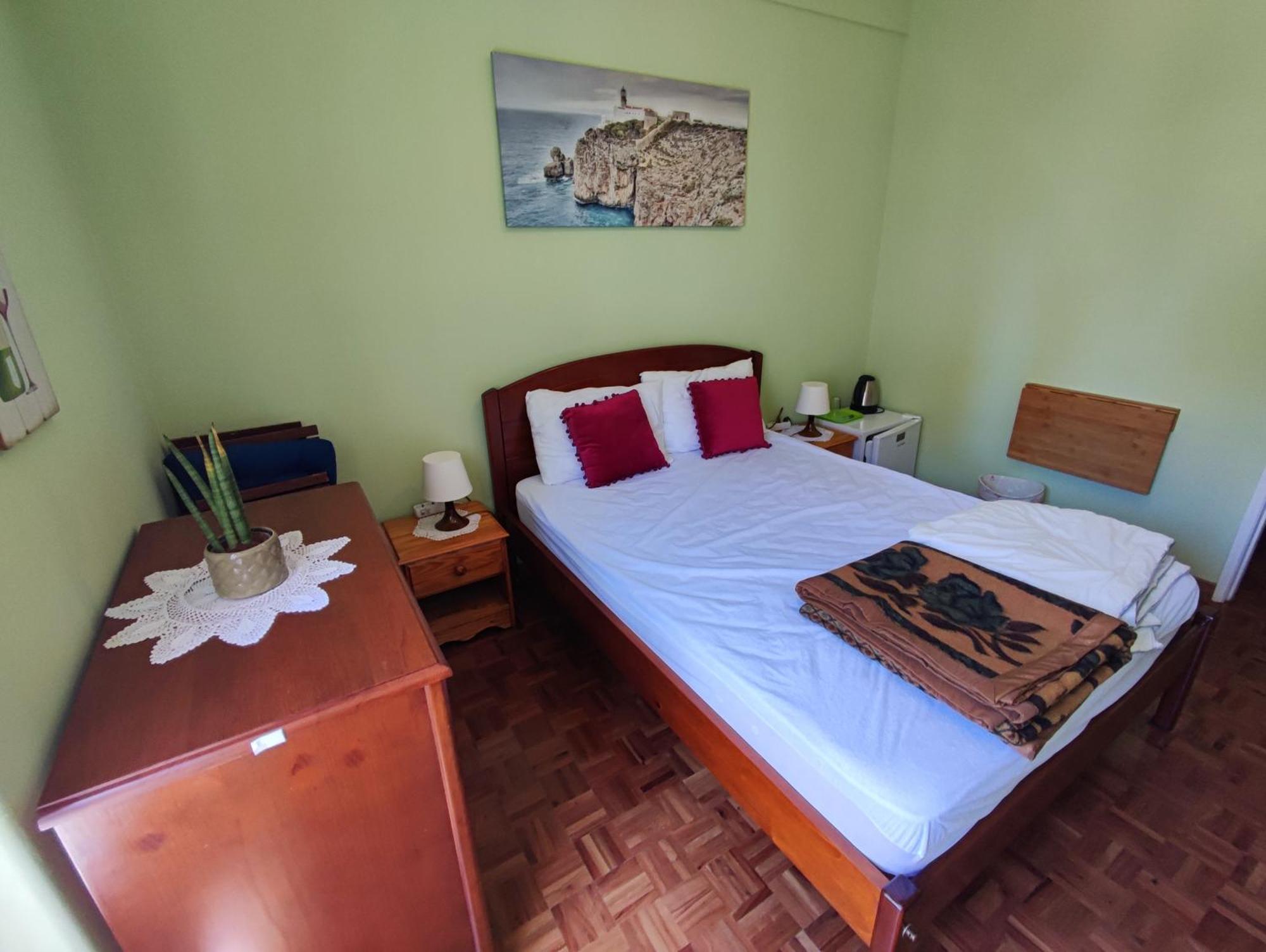 Pensión Apartamento, Com 3 Quartos Penha De Franca