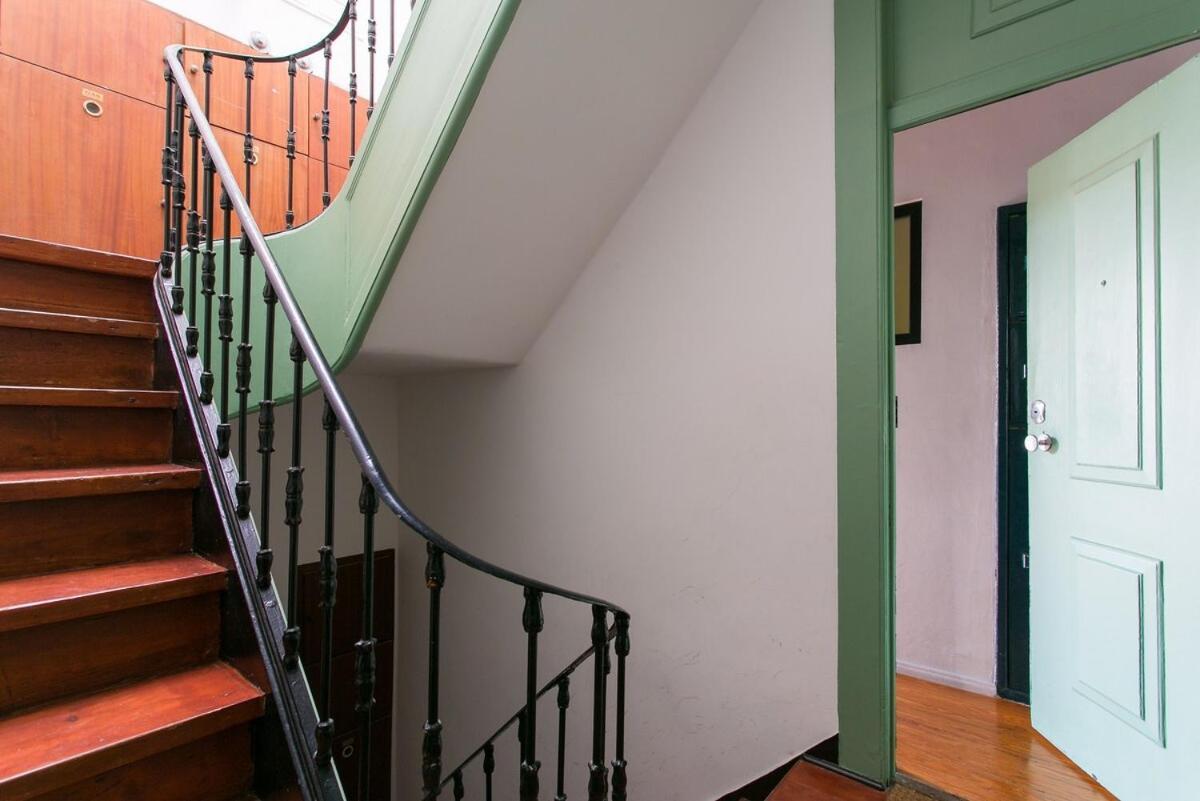 Spacious & Bright 3 Bedroom Apt, Iconic Bica Area, Historical Center Apartamento Lisboa