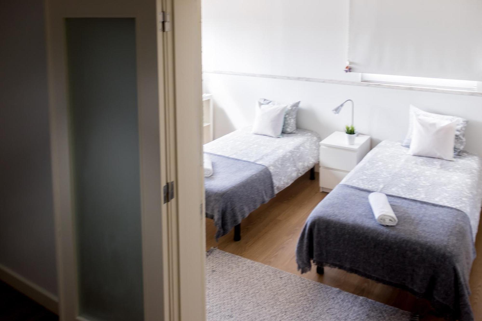Hostal Rooms, View Of Lisboa